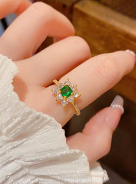 春季新款时尚轻奢设计感满锆绿色太阳花开口戒精致简约百搭食指戒