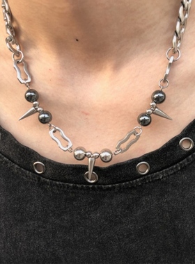 型男潮男炸街钛钢项链体育生1S小狼狗痞帅潮流嘻哈拼接铆钉锁骨链