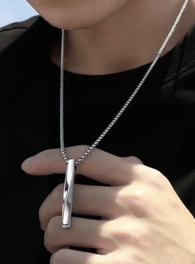 男生项链体育生1S钛钢螺旋链肌肉猛男0M健身运动简约吊坠配饰挂件