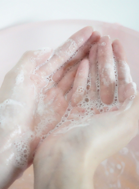 万寿菊洗面奶补水保湿控油祛痘深层清洁毛孔泡沫洁面乳女收缩毛孔