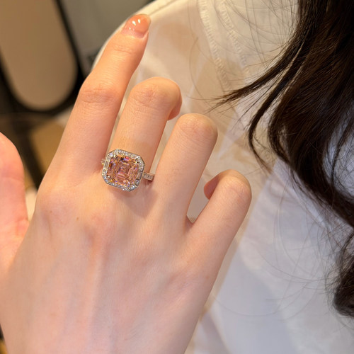 蕾迪「情书」一见钟情的橘粉色｜冰粉方钻s925银镀真金戒指女时尚 - 图0