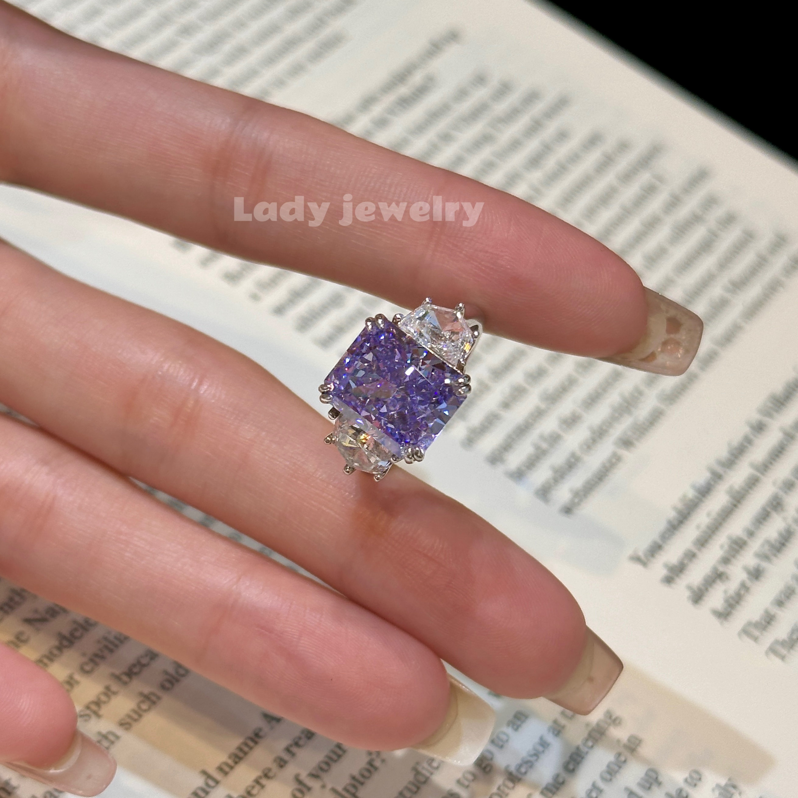 Leidy Ocean Sugar Cube 10*12 Ice Purple Three Stone Ring