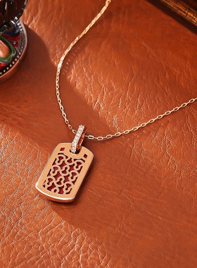 红色葫芦吊坠时尚简约百搭无事牌项链女小众设计轻奢气质锁骨链