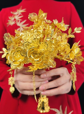 黄金色手捧花新娘结婚中式权杖