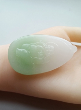 时尚百搭简约轻奢翠青弥勒佛笑佛大肚佛公吊坠绿白色挂脖挂件