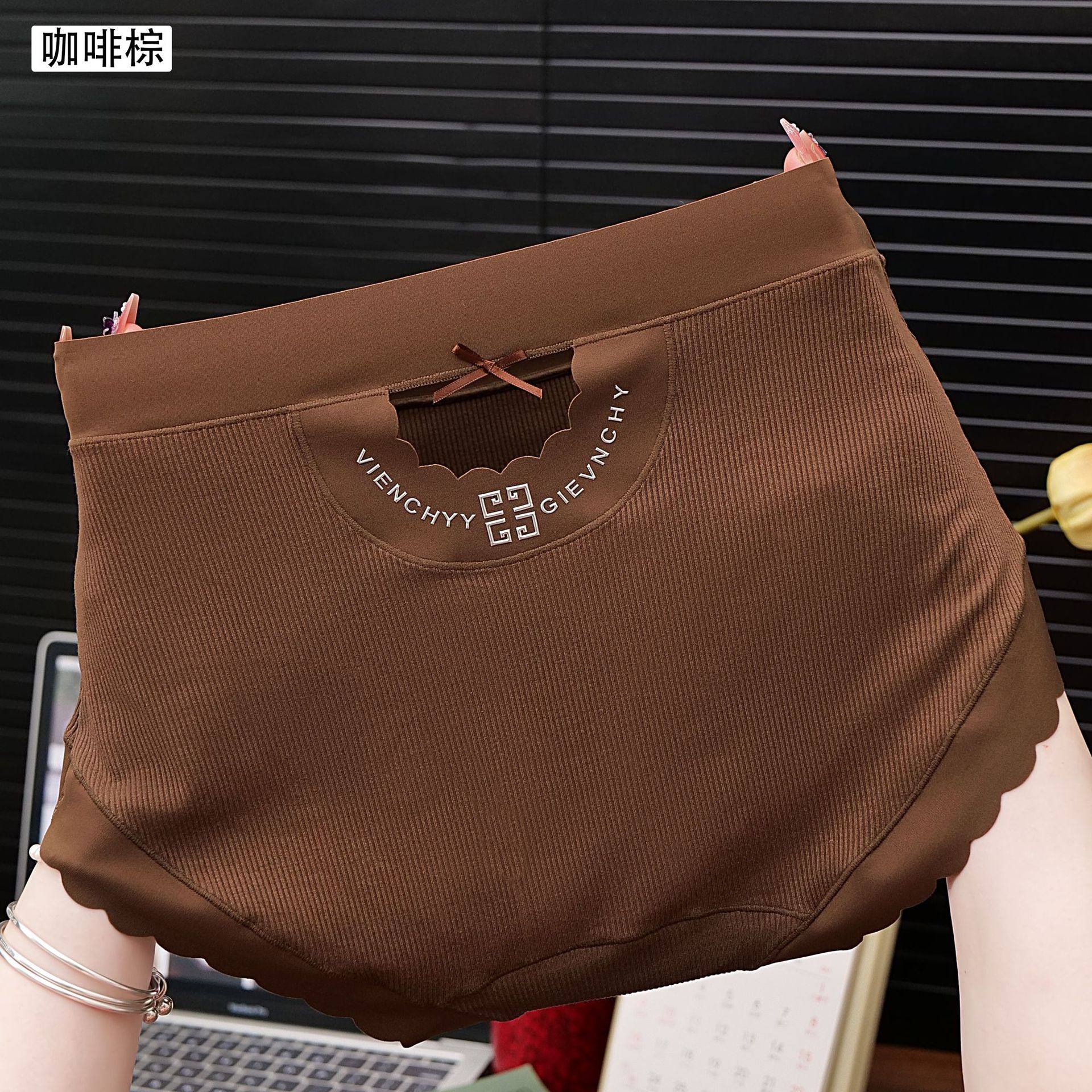 冬季中高腰三角内裤女大码胖mm螺纹莫代尔时尚女士三角裤后腰镂空,淘宝优惠券,粉丝福利购,淘宝优惠卷