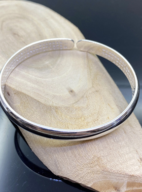 晶彩银传统女足银9999心经手镯