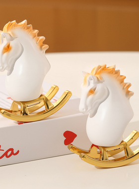 摇摇马治愈解压工位装饰小摆件