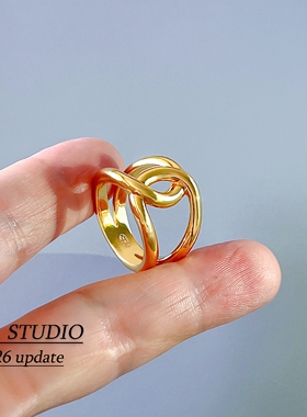 YANSTUDIO/26s新款简约镂空戒指