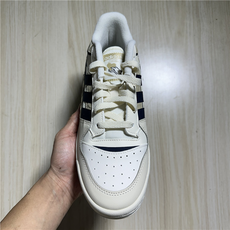 Adidas 阿迪达斯三叶草Forum Exhibit Low 2 男女休闲板鞋 ID1849 - 图1