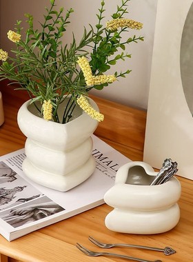 家居软装ins风花瓶陶瓷感迷你小花瓶水培插花摆件创意收纳陶瓷罐