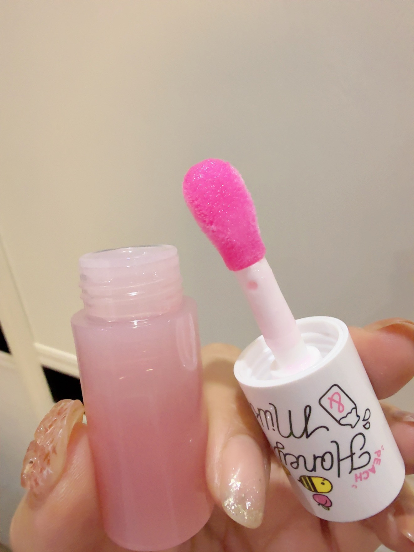 奥馥奥普韩国新款润唇膏 润唇油 蜜桃蜂蜜薄荷唇蜜 默认蜂蜜款,淘宝优惠券,粉丝福利购,淘宝优惠卷