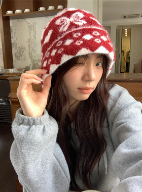 本期zui爱｜25ss复古提花菱格护耳帽子女冬显脸小辫子保暖毛线帽
