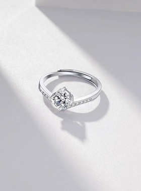 s925纯银d色莫桑石戒指仿真指公主皇冠d色一克拉带货源