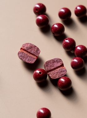 卡杰格朵.一条设计感的朱砂手链