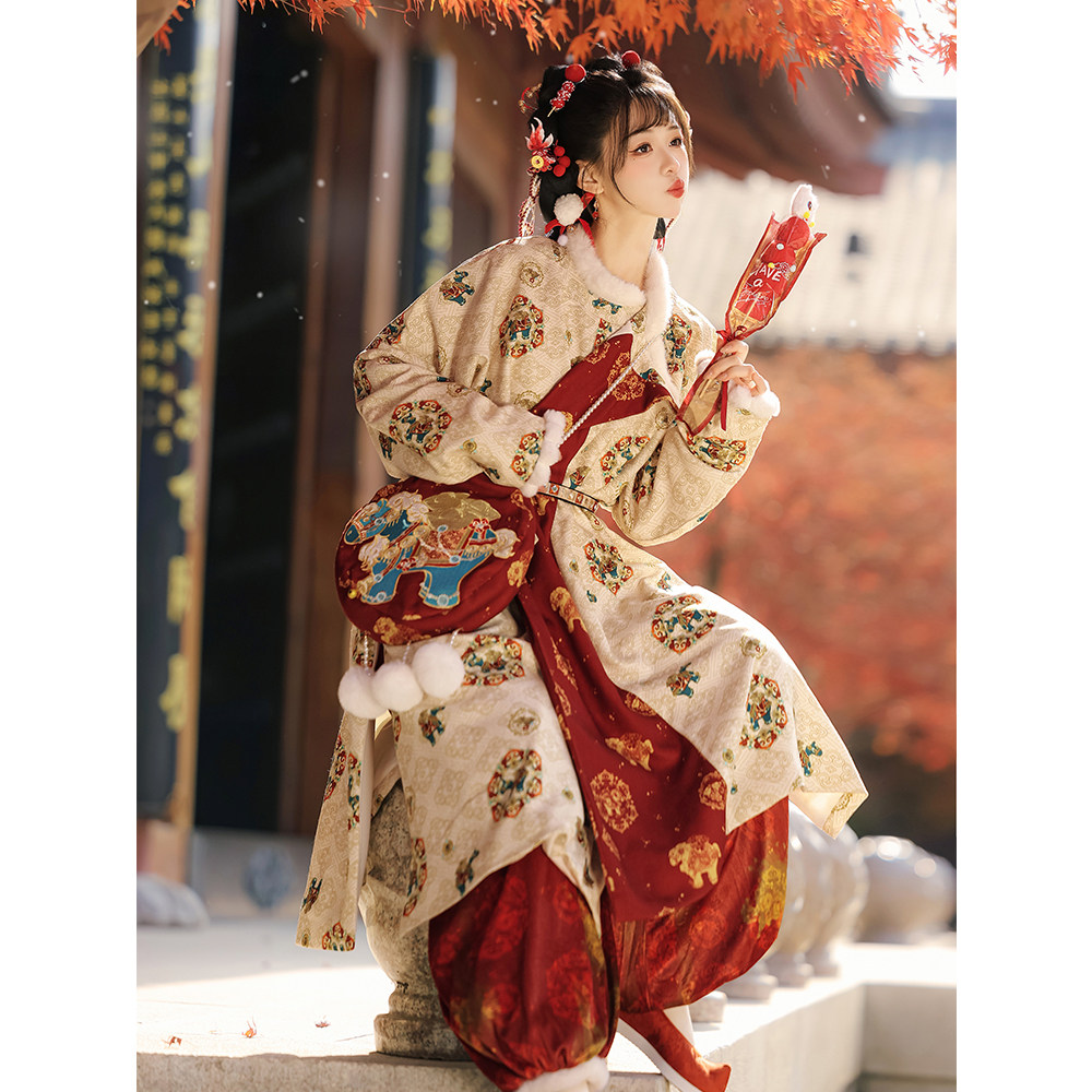 轻汉坊【马上来财】原创唐制圆领袍刺绣汉服灯笼裤复原风女冬加绒,淘宝优惠券,粉丝福利购,淘宝优惠卷