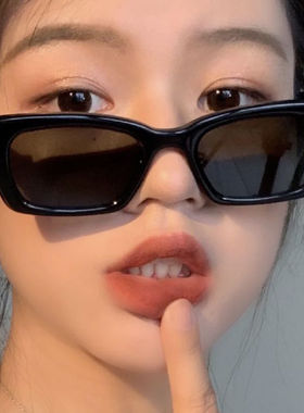 25新款jennie明星同款太阳镜女ins潮防紫外线小脸款男墨镜 复古