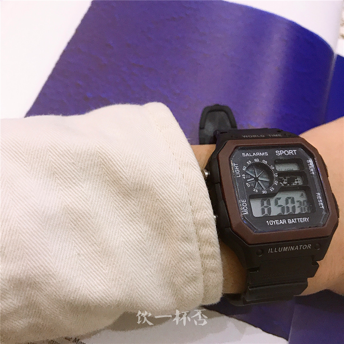 蒸汽波vaporwave 1970s复古电子表 饮一杯否国产腕表