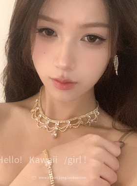 轻奢金色蕾丝锆石水滴项链套装