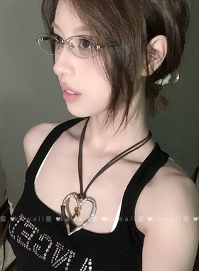 亚文化复古爱心十字架项链