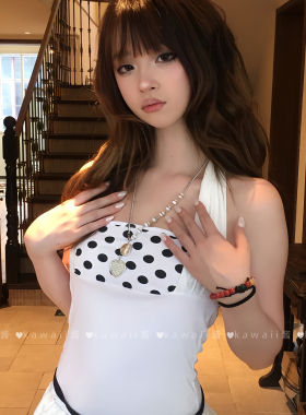 ins复古少女爱心圆片吊坠项链