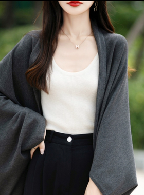 宽松慵懒斗篷披肩外搭女春秋冬高端针织开衫蝙蝠袖中长款毛衣外套