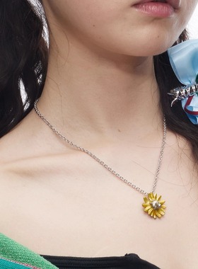 TysGrocery 25 反戴雏菊项链