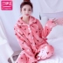 Đồ ngủ nữ mùa đông dài tay dày flannel phù hợp với dịch vụ nhà ba hoa mẹ tải mùa thu và mùa đông san hô lông cừu kích thước lớn - Nam giới bộ khủng long dễ thương Nam giới