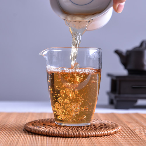 云南普洱白茶月光白老树茶月光美人茶357g乔木老树纯料饼茶包邮 - 图2