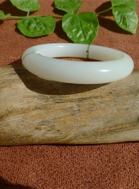 和田玉羊脂玉手镯56mm