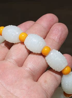 籽料玉石桶珠和田玉手链