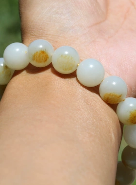 新疆和田玉籽料洒金皮原毛孔手链