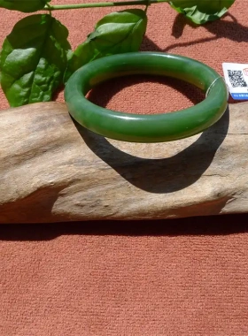 手镯玉石玉镯子和田玉碧玉手饰