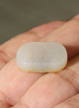 洒金皮男女款戒面新疆和田玉籽料