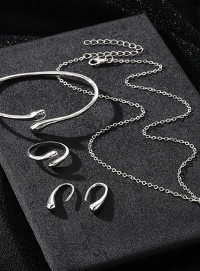 圣诞送礼礼盒装新款首饰套装简约时尚ins水滴饰品套装不掉色项链