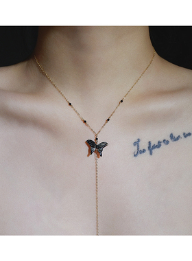 UNELGE蝶贝包金女蝴蝶项链