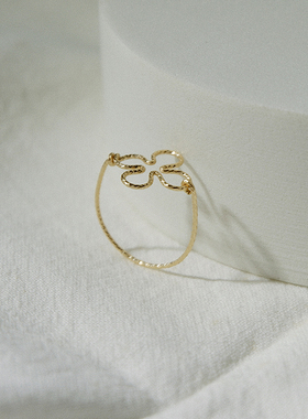 UNELGE女包金原创镂空四叶草戒指