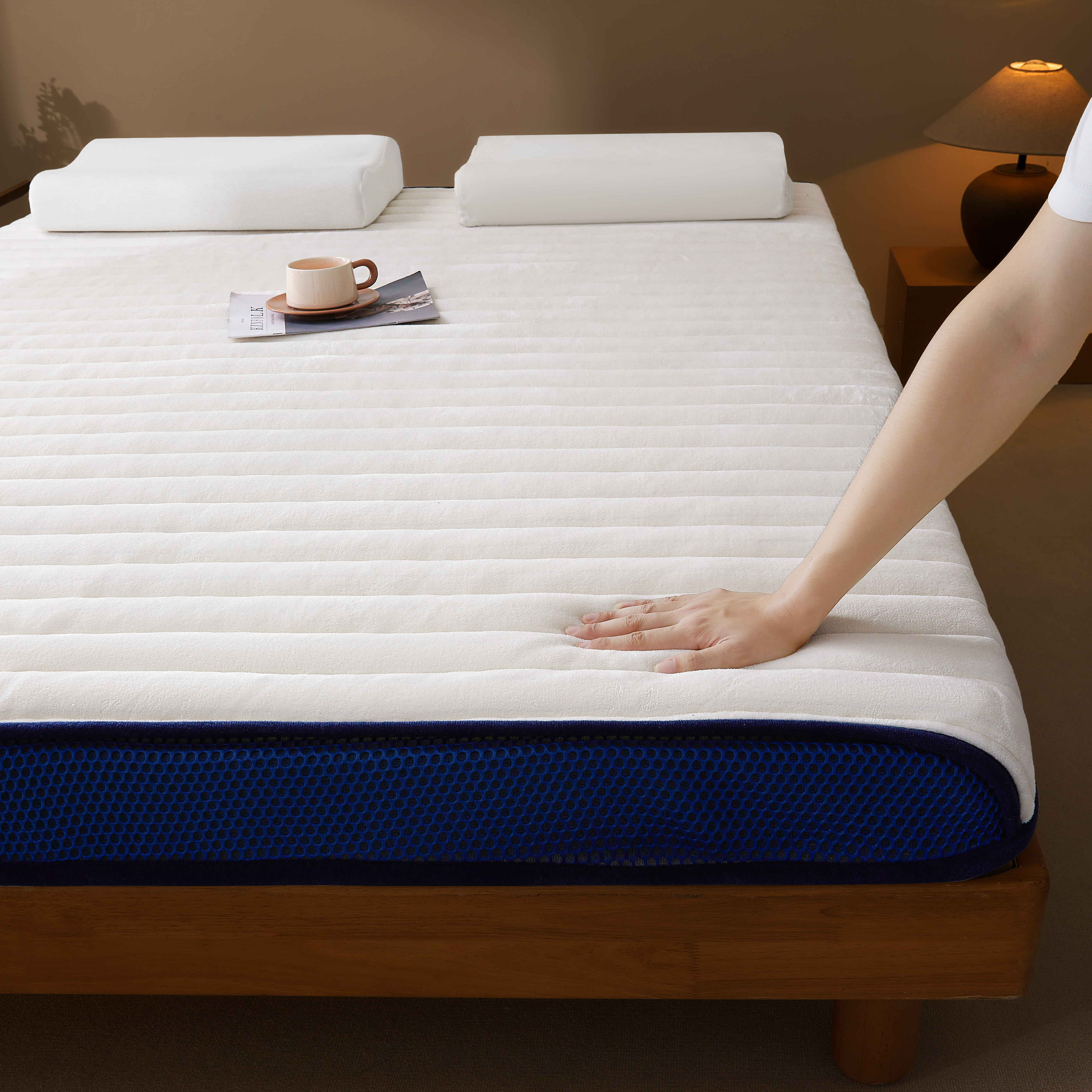 牛奶绒记忆海绵床垫软家用卧室榻榻米租房学生专用床褥垫子可折叠,淘宝优惠券,粉丝福利购,淘宝优惠卷