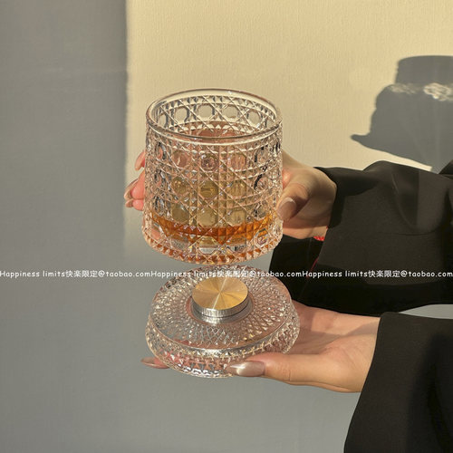 轻奢高档威士忌酒杯古典水晶杯不倒翁旋转解压啤酒杯高级感洋酒杯 - 图3