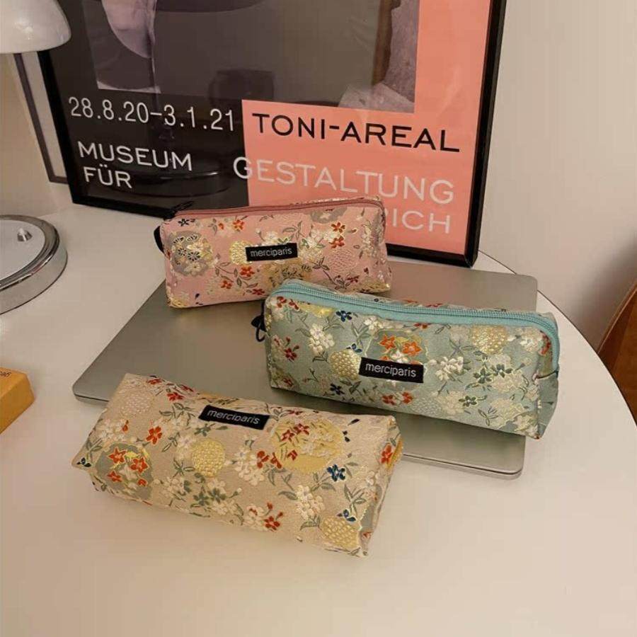 小白兔几  新款复古碎花文具盒大容量学生上课随身收纳笔袋化妆包,淘宝优惠券,粉丝福利购,淘宝优惠卷