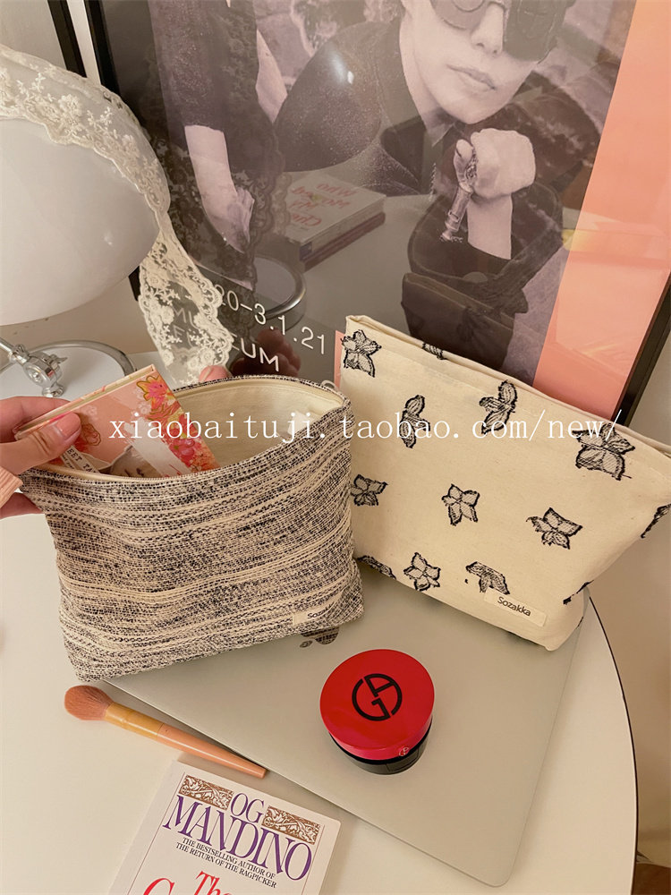 小白兔几 黑白纹理蝴蝶大容量化妆包柔软提花料旅行收纳袋手拿包,淘宝优惠券,粉丝福利购,淘宝优惠卷