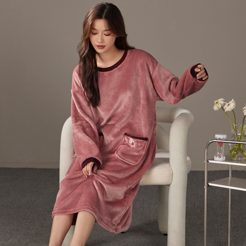 秋冬季珊瑚绒睡裙女带胸垫长袖加厚保暖睡衣长款法兰绒睡袍家居服,淘宝优惠券,粉丝福利购,淘宝优惠卷