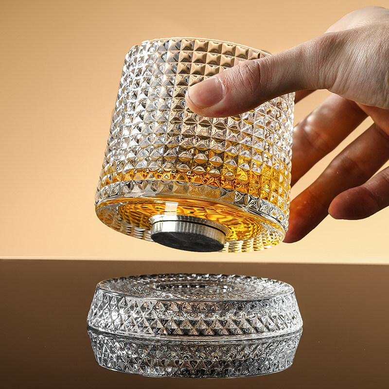 麦卡伦水晶旋转威士忌酒杯高级感白兰地啤酒杯洋酒杯不倒翁转转杯,淘宝优惠券,粉丝福利购,淘宝优惠卷