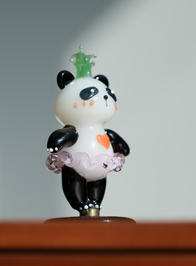 淄博琉璃旋转芭蕾熊猫车载摆件