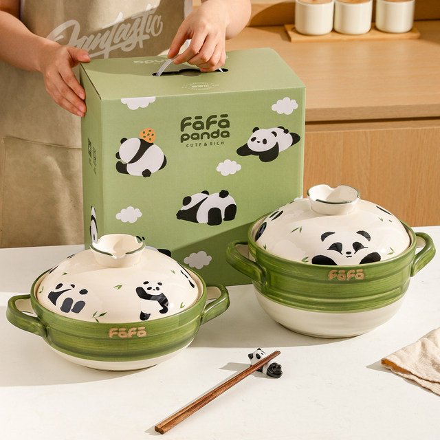 Kawashimaya Panda Casserole can withstand high temperatures and is dry-fired without cracking