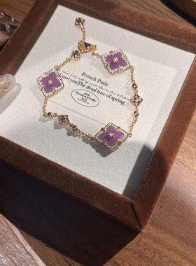 轻奢四叶草耳环女士法式复古时尚精致高级感耳钉小众独特设计耳饰