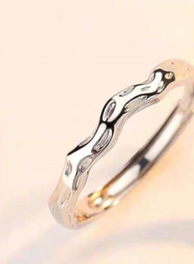 创意情侣戒指男女一对情人节礼物小众对戒女复古通勤百搭高级感配