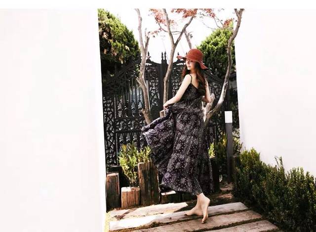 0 new Korean version of the Korean women's spring and autumn floral suspender skirt