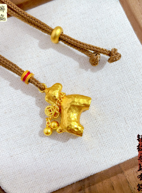 古法沙金锤纹小马流苏吊坠女