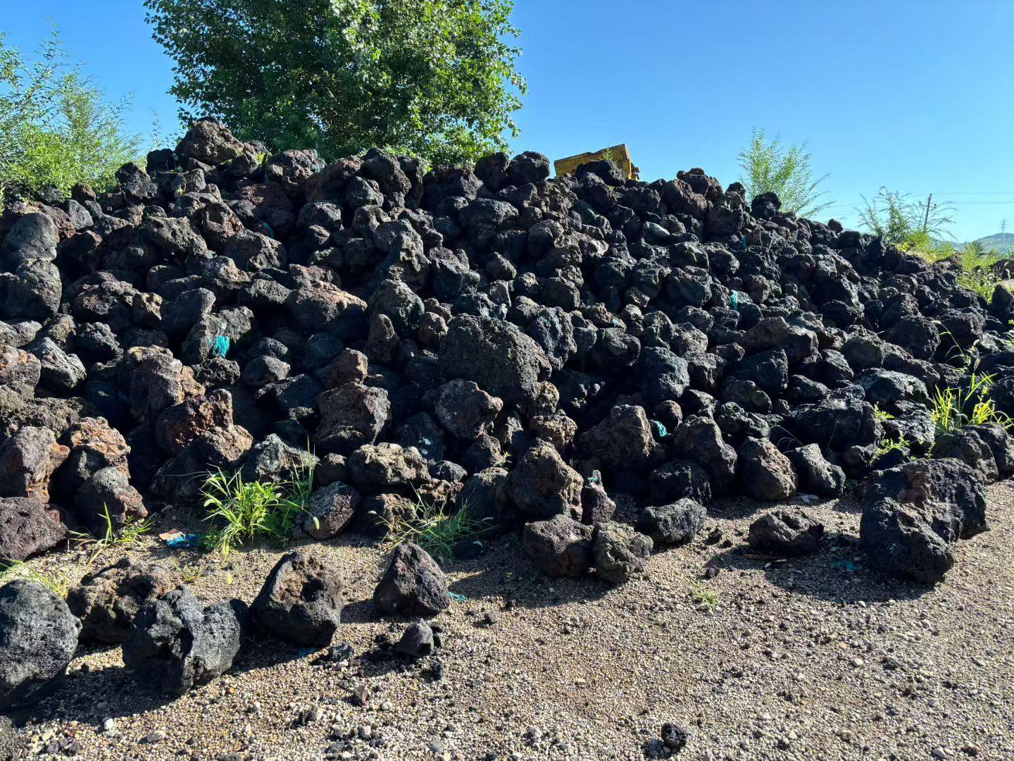 (20-90厘米100斤批发)黑色火山石大块生态鱼池造景装饰园林砌墙,淘宝优惠券,粉丝福利购,淘宝优惠卷